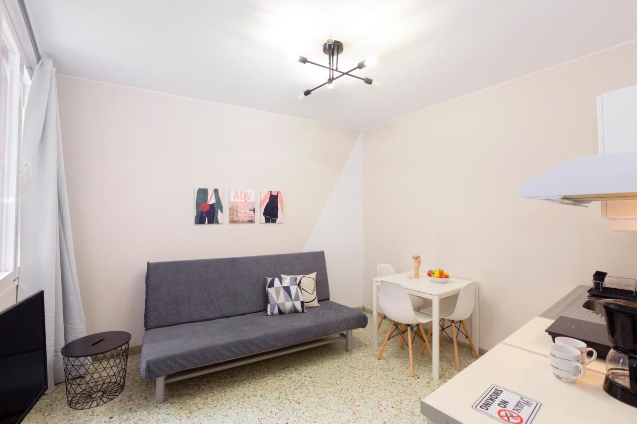 Psirri Place Economy Apartments Centrally Located Athena Bagian luar foto