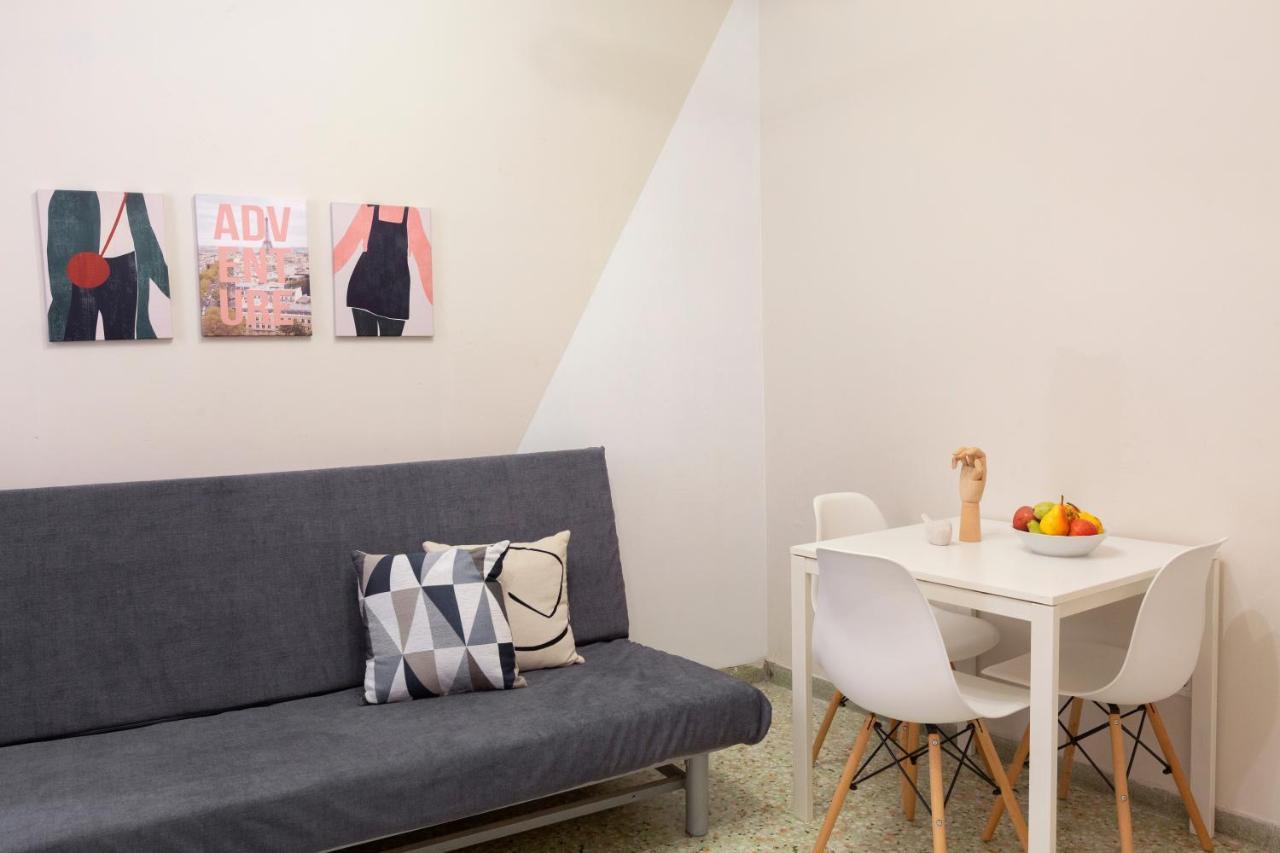 Psirri Place Economy Apartments Centrally Located Athena Bagian luar foto